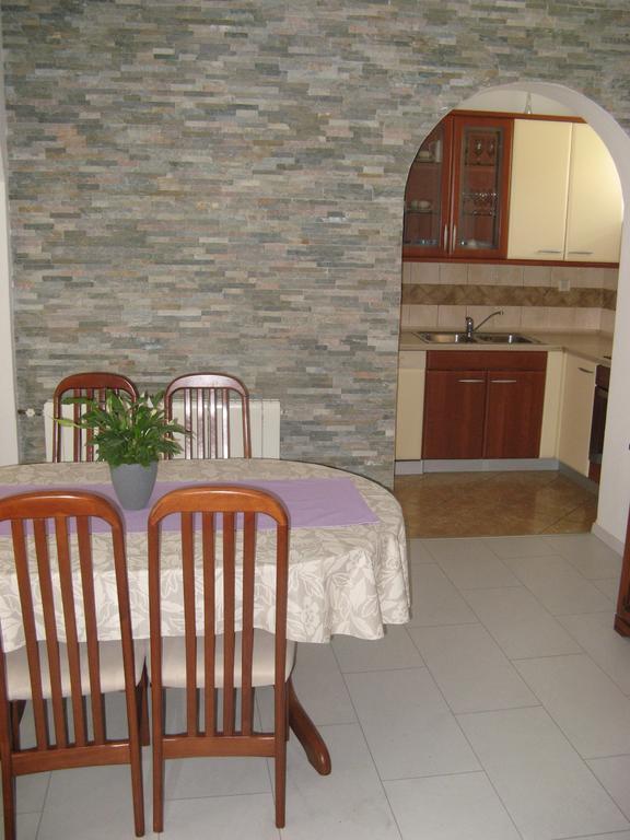 Apartments & Room Nina Korcula Town Room photo