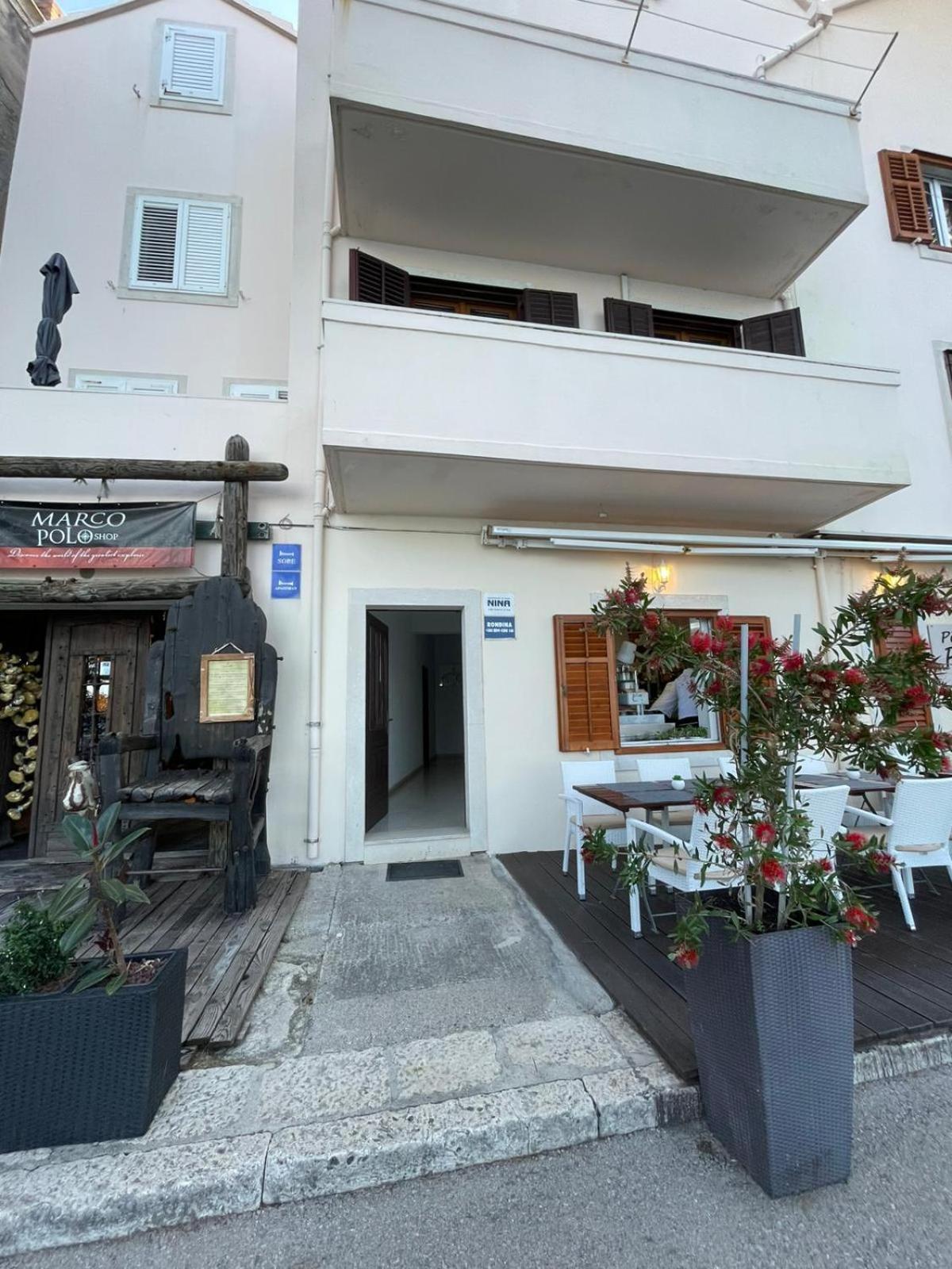 Apartments & Room Nina Korcula Town Exterior photo